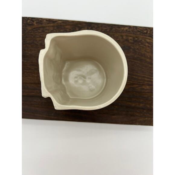 Pinch Hold Mug or Vase Ecru Beige Cream Ceramic - Picture 6 of 10